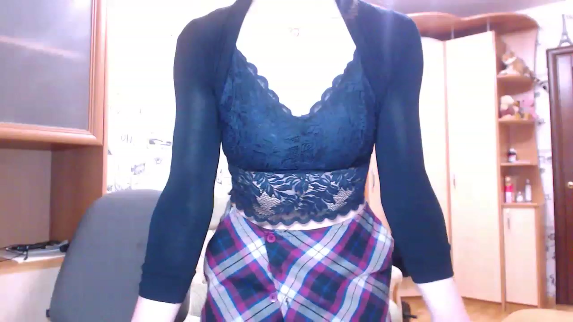 Gallery image thumbnail from Cute_Lion's myfreecams stream on, 11/17/2022, 15:22 image 13 of 20