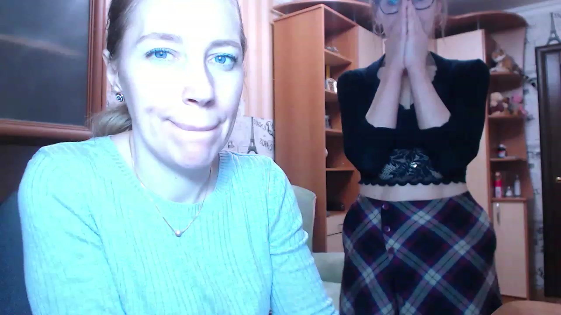 Gallery image thumbnail from Cute_Lion's myfreecams stream on, 11/17/2022, 17:45 image 1 of 20