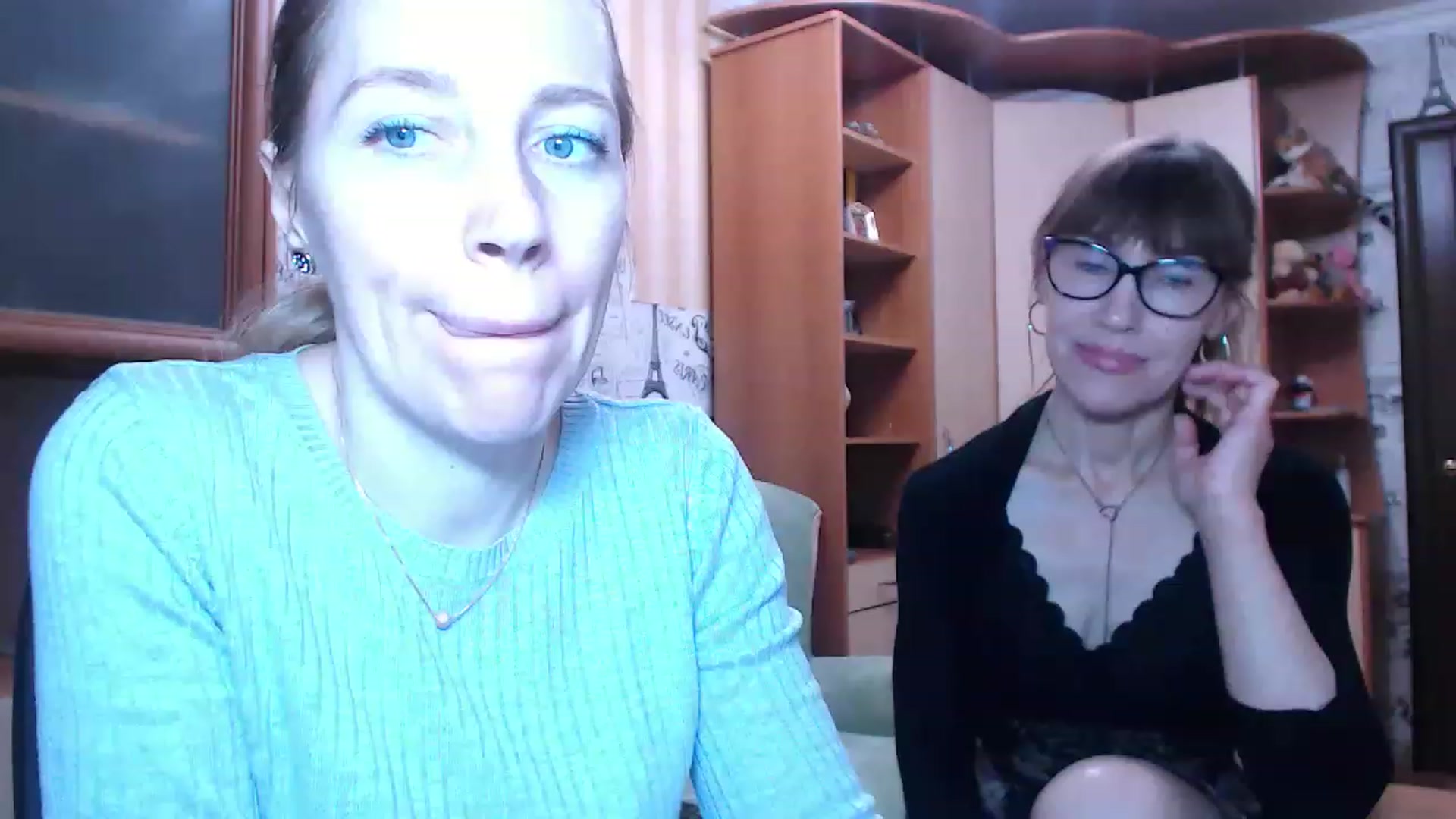 Gallery image thumbnail from Cute_Lion's myfreecams stream on, 11/17/2022, 17:45 image 6 of 20