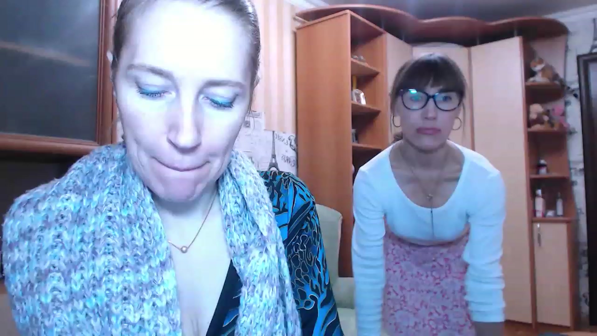 Gallery image thumbnail from Cute_Lion's myfreecams stream on, 11/19/2022, 18:10 image 9 of 20