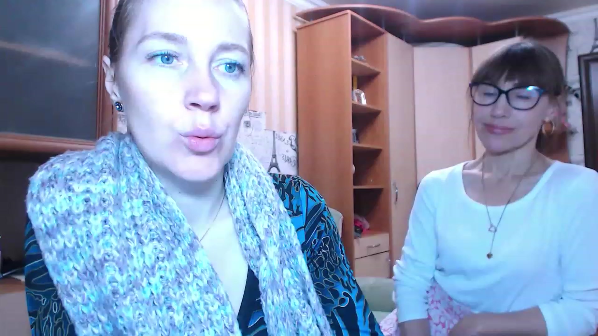 Gallery image thumbnail from Cute_Lion's myfreecams stream on, 11/19/2022, 18:10 image 12 of 20