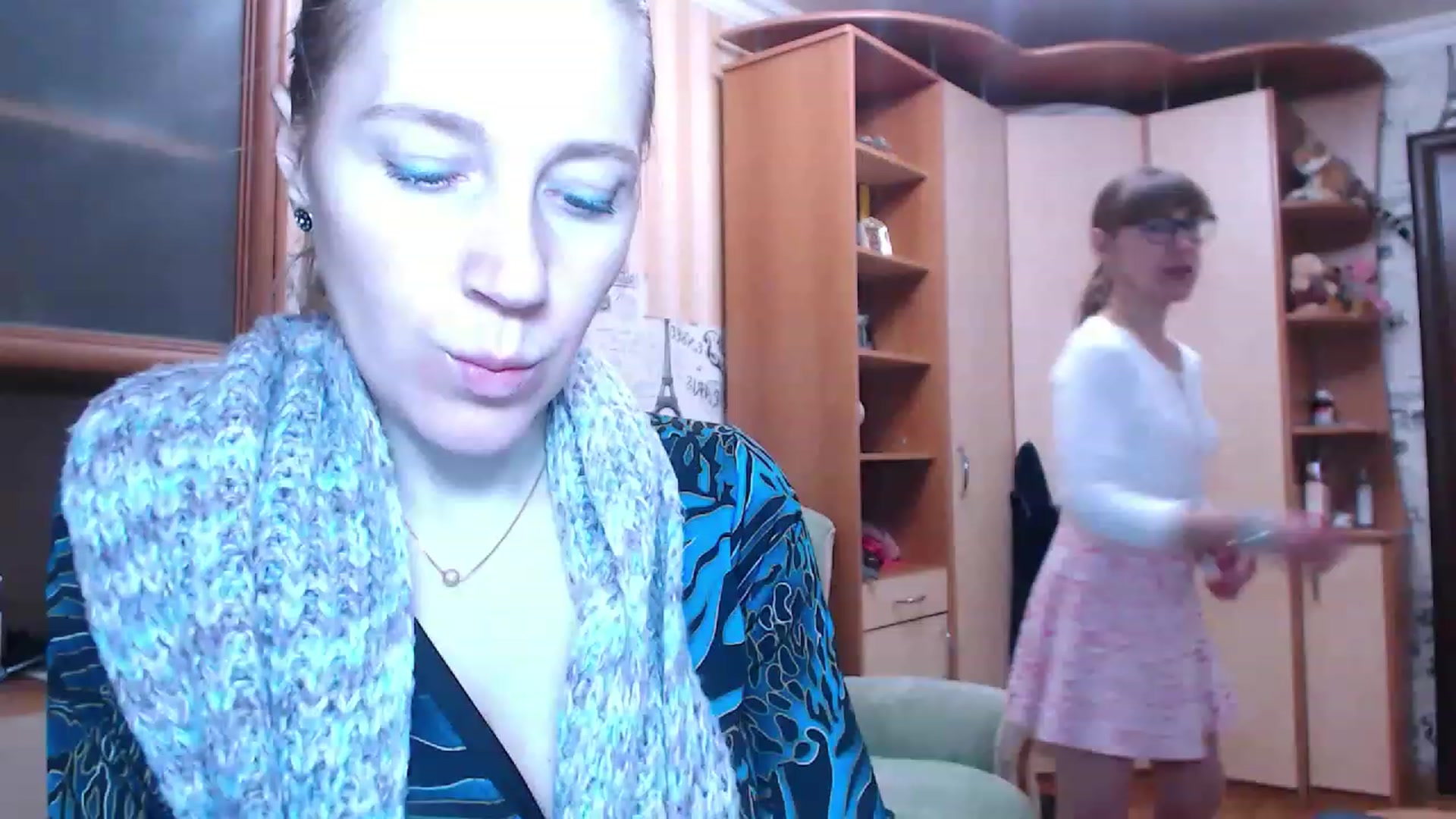 Gallery image thumbnail from Cute_Lion's myfreecams stream on, 11/19/2022, 18:10 image 6 of 20