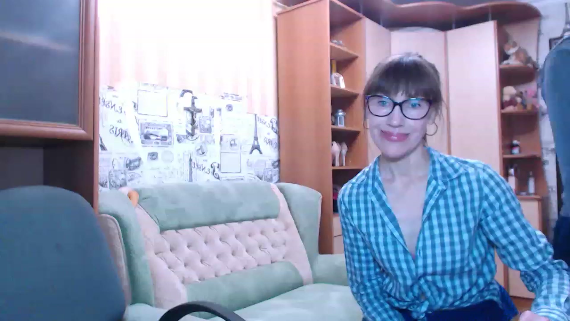 Gallery image thumbnail from Cute_Lion's myfreecams stream on, 11/20/2022, 17:02 image 8 of 20