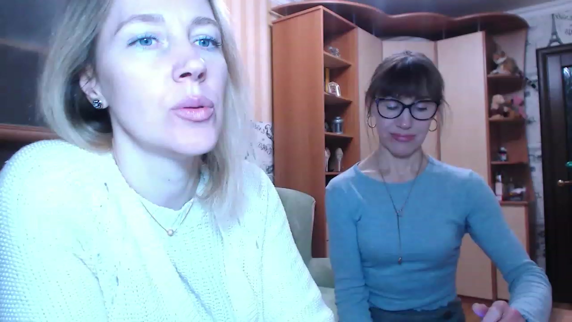 Gallery image thumbnail from Cute_Lion's myfreecams stream on, 11/26/2022, 15:52 image 12 of 20
