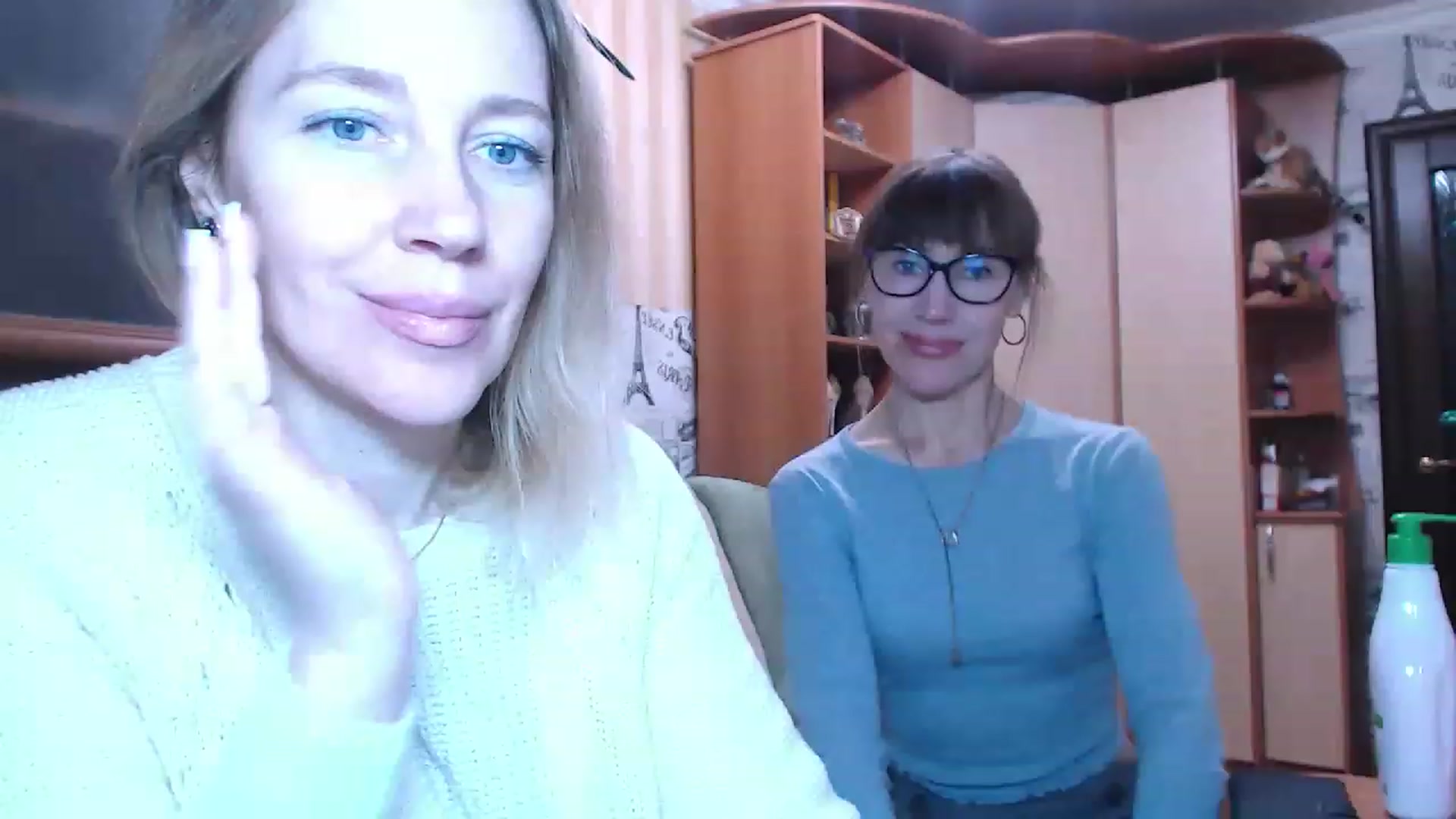 Gallery image thumbnail from Cute_Lion's myfreecams stream on, 11/26/2022, 15:52 image 16 of 20