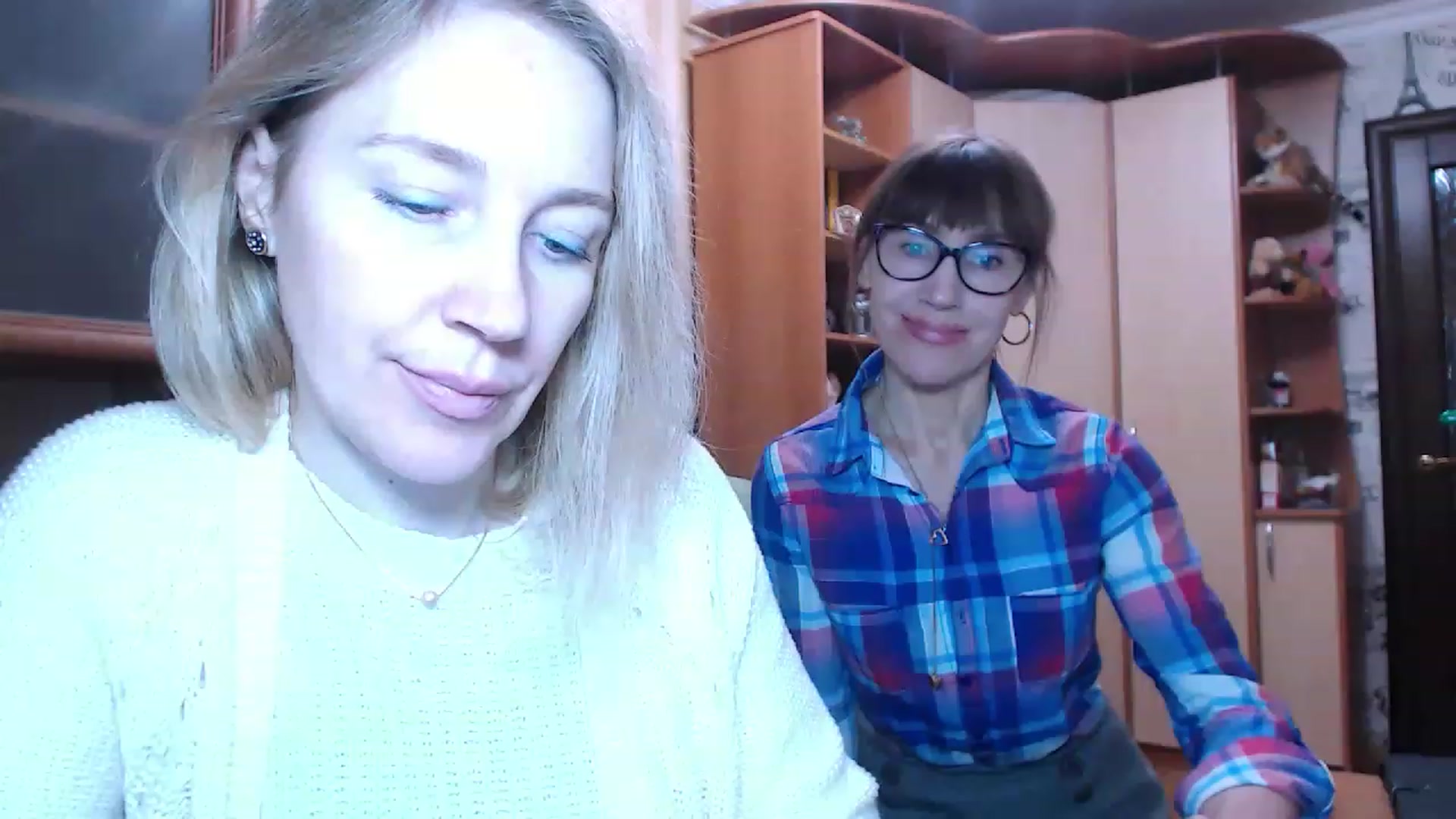 Gallery image thumbnail from Cute_Lion's myfreecams stream on, 11/26/2022, 17:48 image 9 of 20