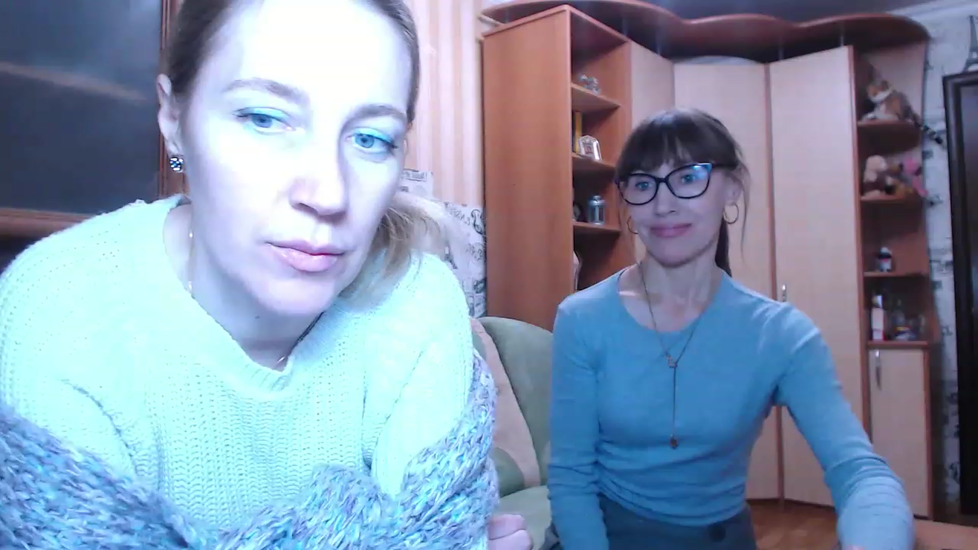 Gallery image thumbnail from Cute_Lion's myfreecams stream on, 11/27/2022, 17:02 image 7 of 20