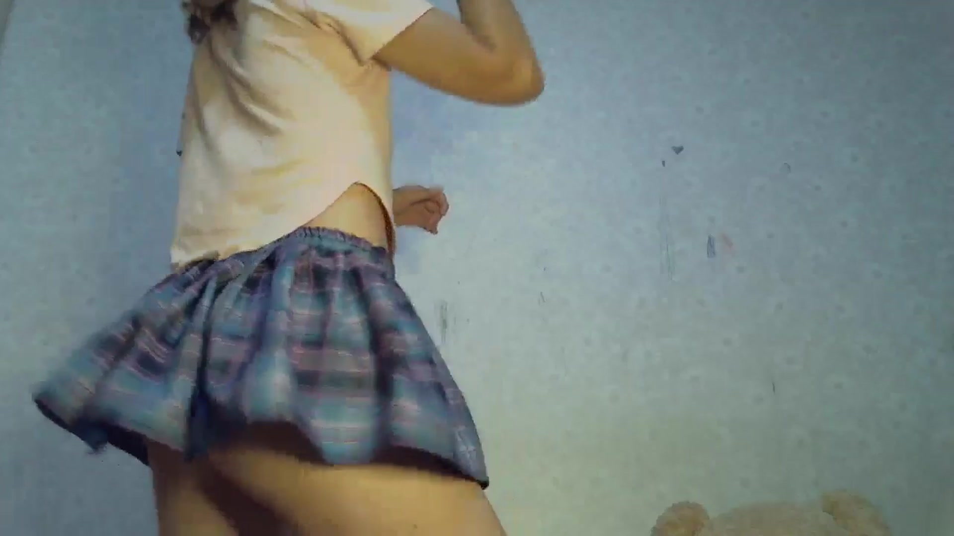Gallery image thumbnail from Cute_TinyAni's myfreecams stream on, 09/22/2024, 13:34 image 7 of 20