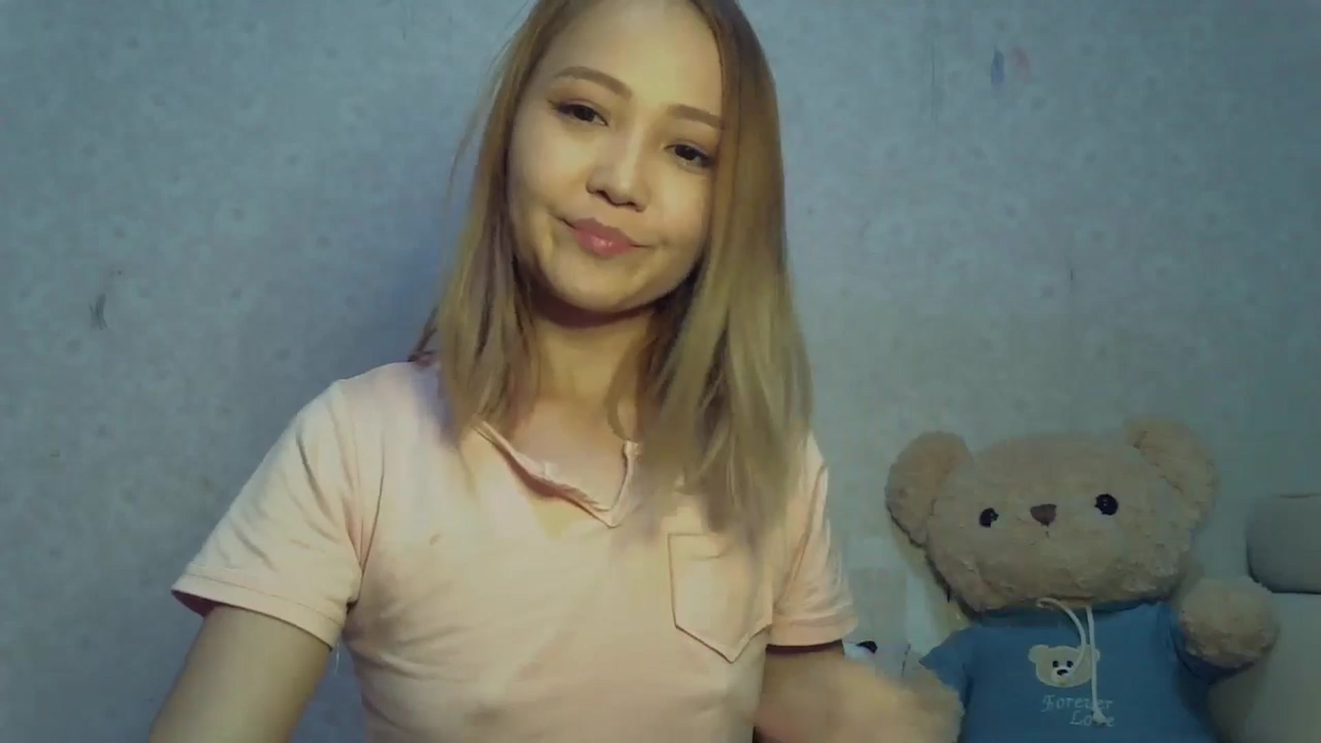 Gallery image thumbnail from Cute_TinyAni's myfreecams stream on, 09/22/2024, 13:34 image 12 of 20