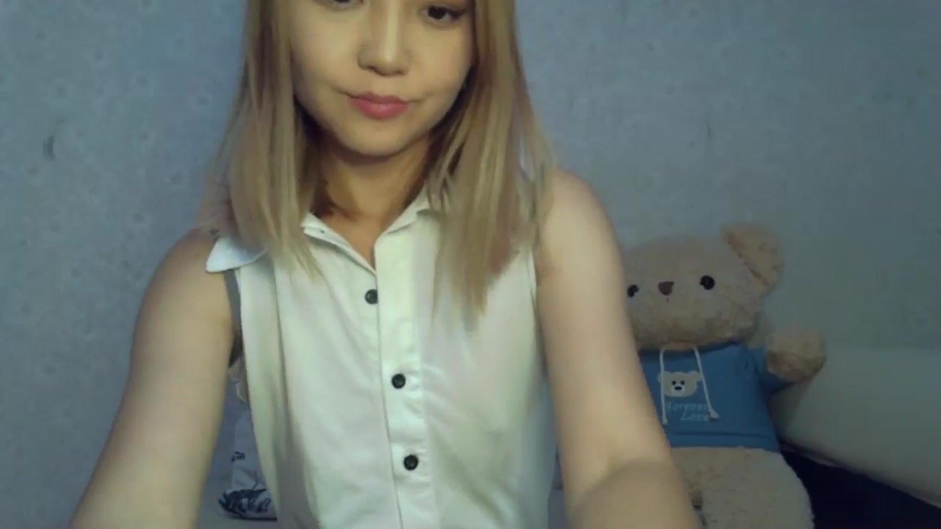 Gallery image thumbnail from Cute_TinyAni's myfreecams stream on, 09/23/2024, 08:49 image 16 of 20