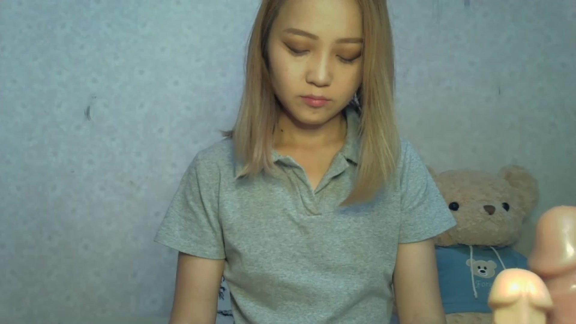 Gallery image thumbnail from Cute_TinyAni's myfreecams stream on, 09/25/2024, 08:35 image 5 of 20