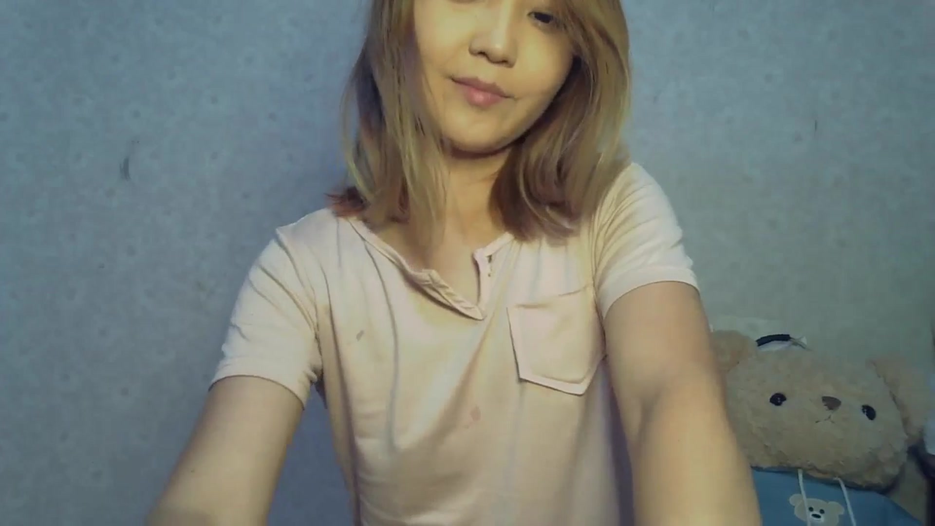 Gallery image thumbnail from Cute_TinyAni's myfreecams stream on, 09/28/2024, 10:30 image 19 of 20