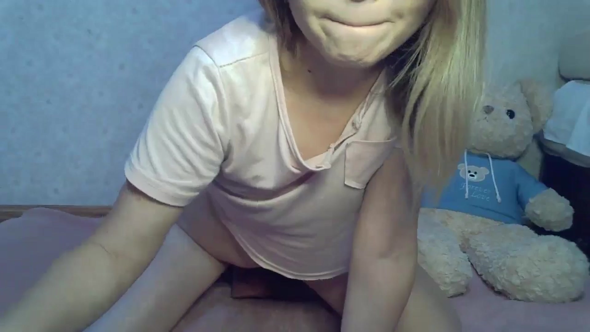 Gallery image thumbnail from Cute_TinyAni's myfreecams stream on, 09/28/2024, 10:30 image 14 of 20