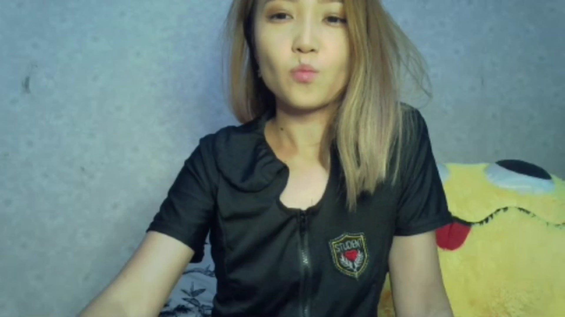 Gallery image thumbnail from Cute_TinyAni's myfreecams stream on, 09/29/2024, 09:36 image 19 of 20