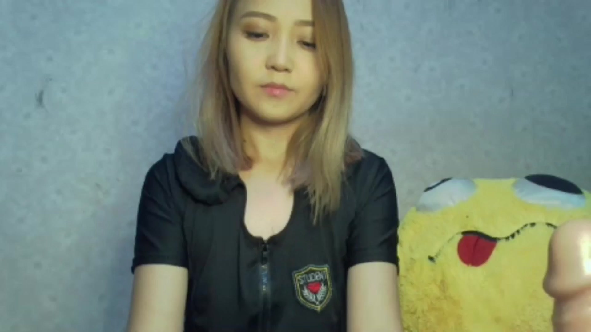 Gallery image thumbnail from Cute_TinyAni's myfreecams stream on, 09/29/2024, 09:36 image 9 of 20
