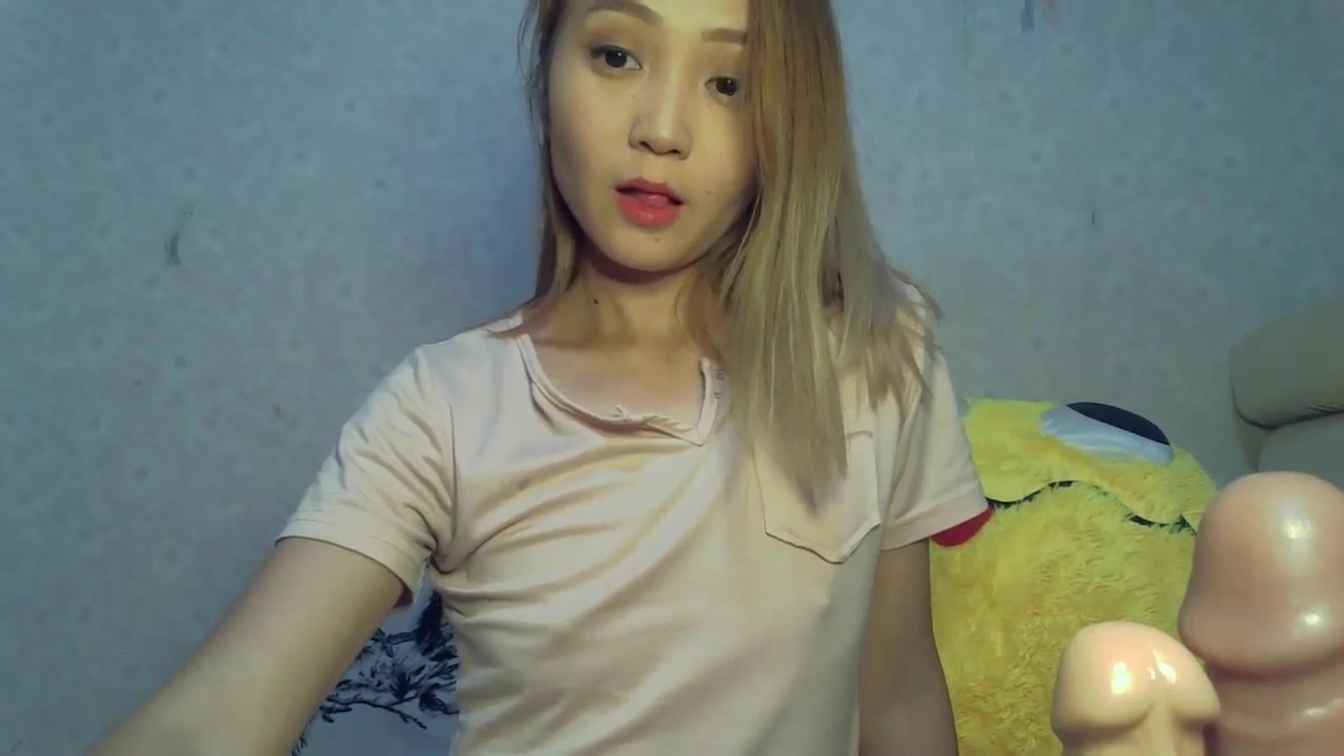 Gallery image thumbnail from Cute_TinyAni's myfreecams stream on, 10/07/2024, 16:39 image 10 of 20