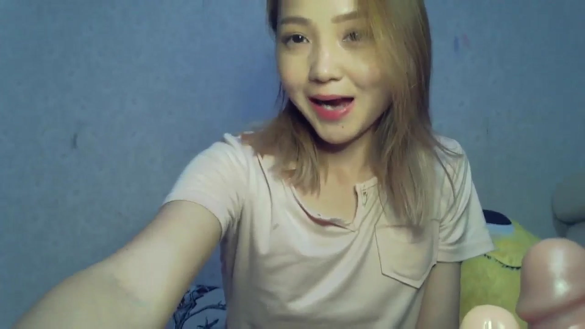 Gallery image thumbnail from Cute_TinyAni's myfreecams stream on, 10/07/2024, 16:39 image 20 of 20