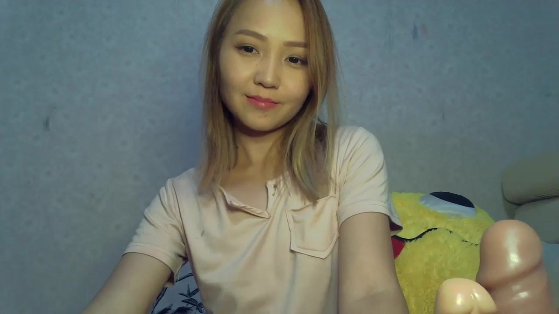 Gallery image thumbnail from Cute_TinyAni's myfreecams stream on, 10/07/2024, 16:39 image 16 of 20