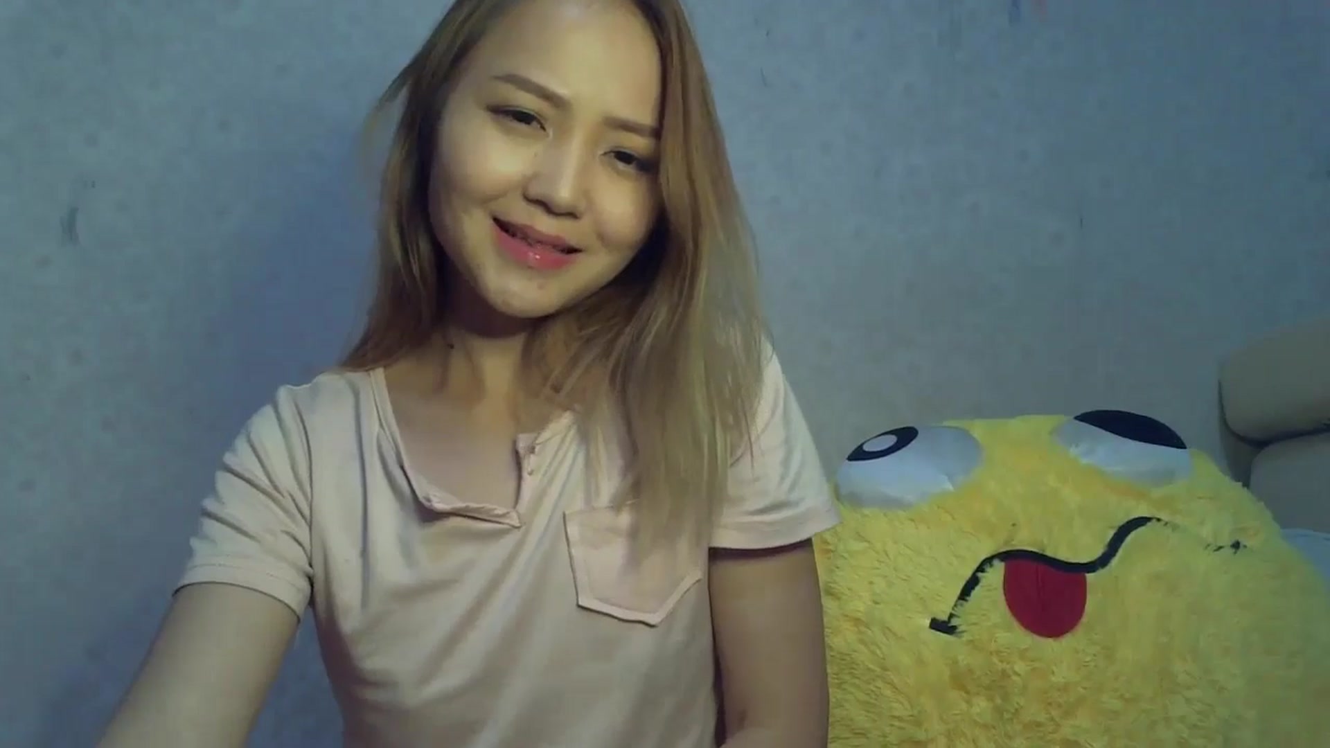 Gallery image thumbnail from Cute_TinyAni's myfreecams stream on, 10/07/2024, 18:25 image 18 of 20