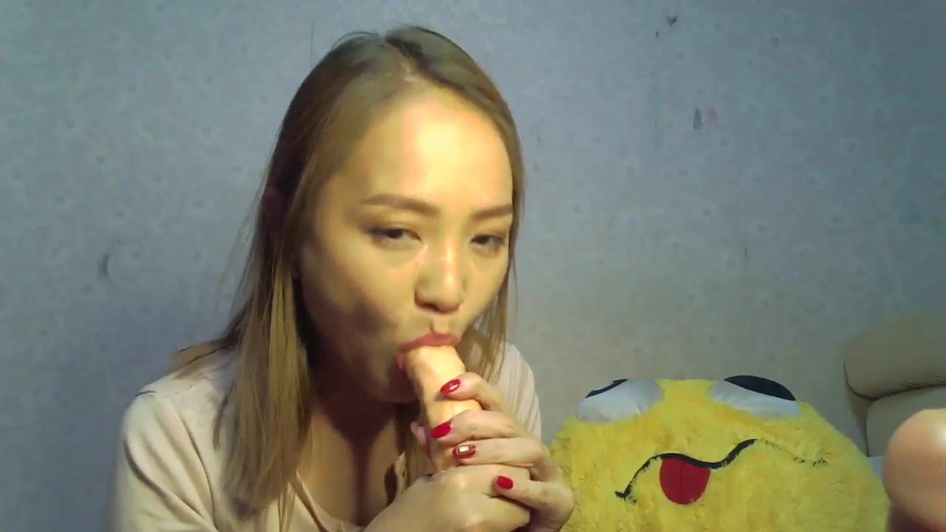 Gallery image thumbnail from Cute_TinyAni's myfreecams stream on, 10/07/2024, 18:25 image 11 of 20