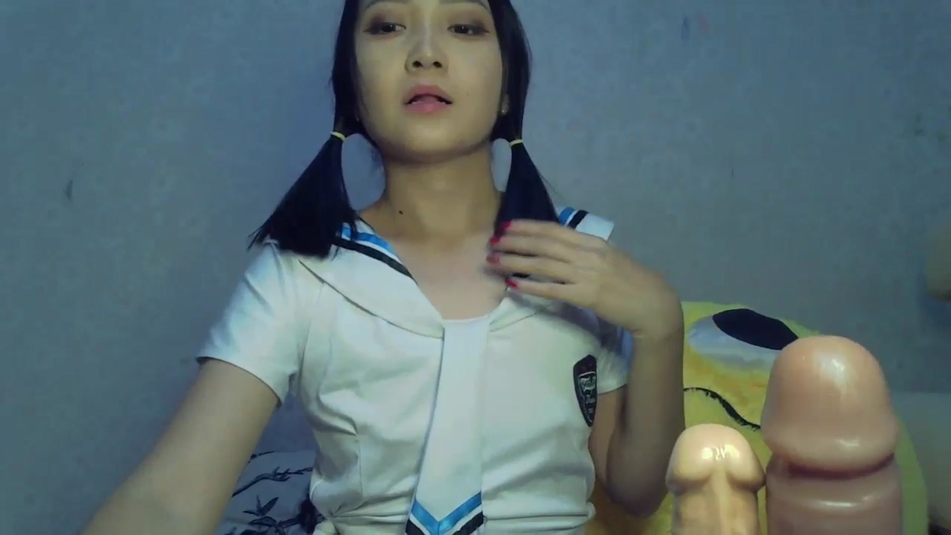 Gallery image thumbnail from Cute_TinyAni's myfreecams stream on, 10/16/2024, 12:10 image 11 of 20