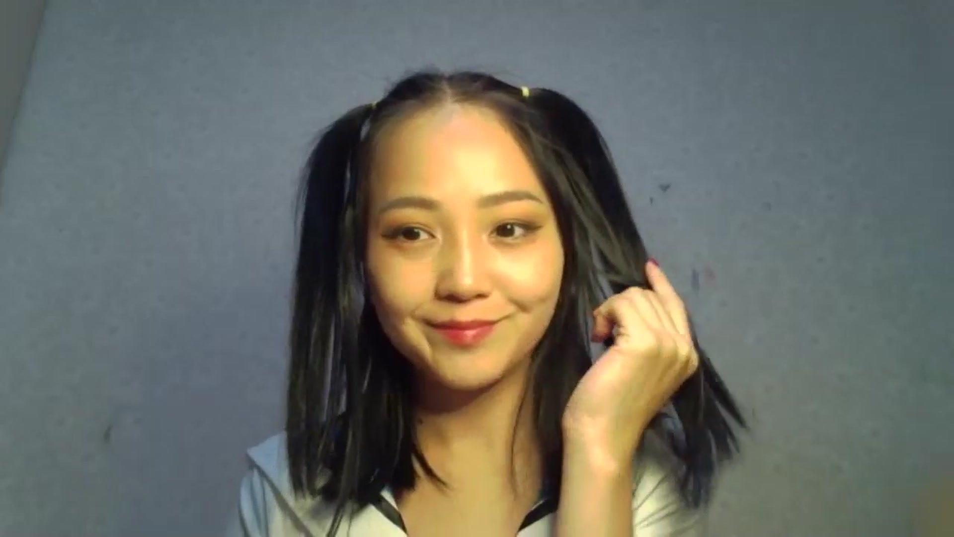 Gallery image thumbnail from Cute_TinyAni's myfreecams stream on, 10/16/2024, 15:52 image 15 of 20