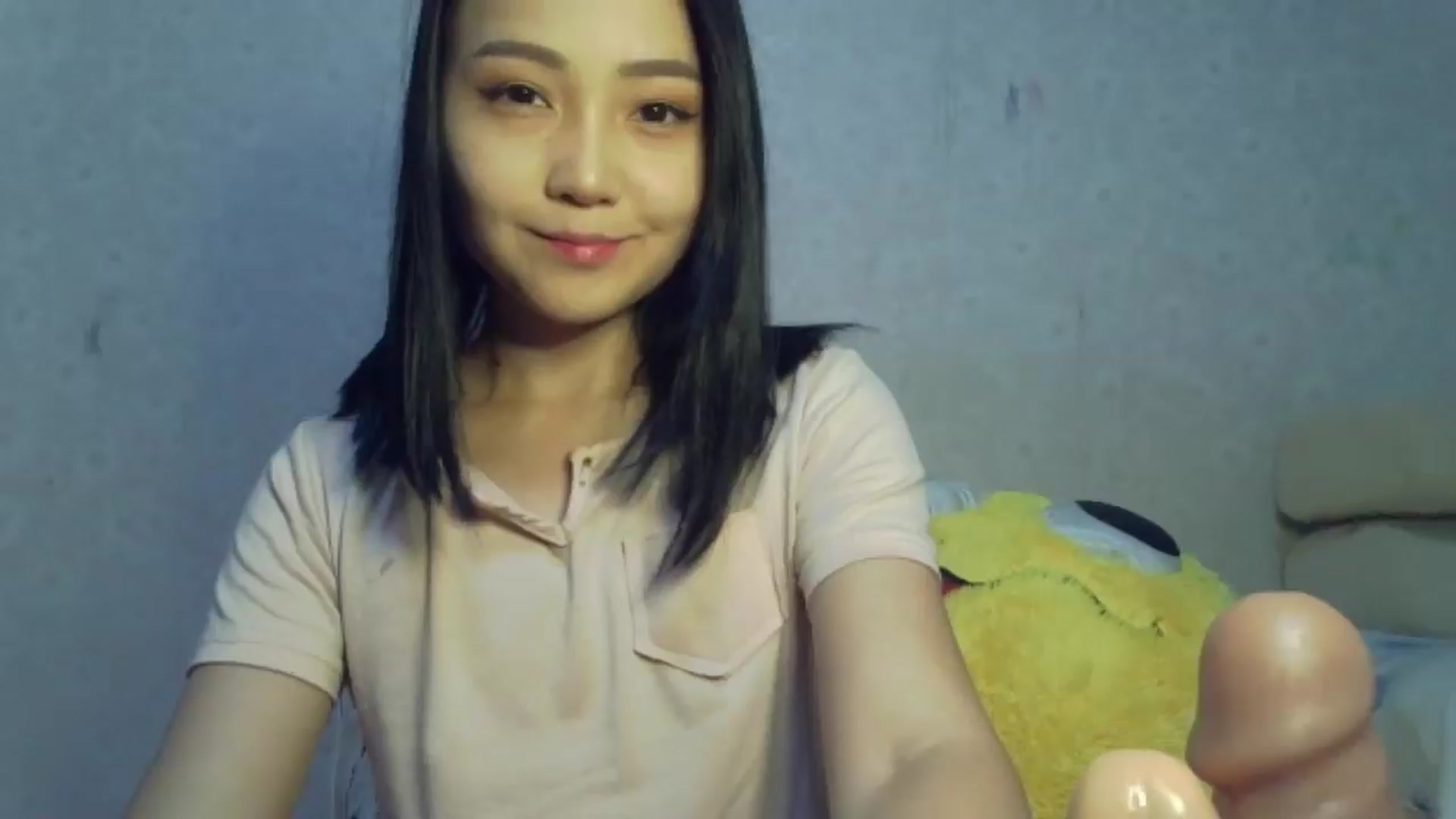 Gallery image thumbnail from Cute_TinyAni's myfreecams stream on, 10/18/2024, 13:04 image 16 of 20