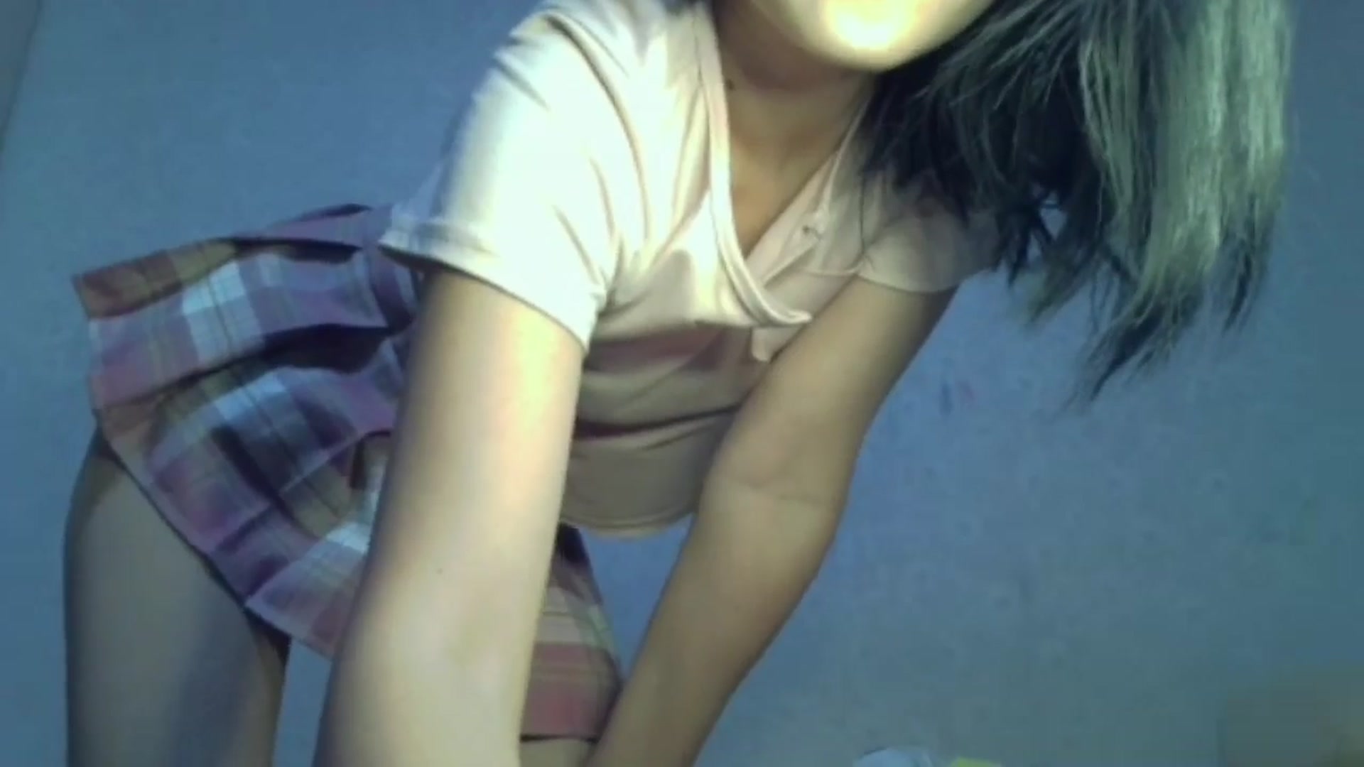 Gallery image thumbnail from Cute_TinyAni's myfreecams stream on, 10/18/2024, 13:04 image 13 of 20