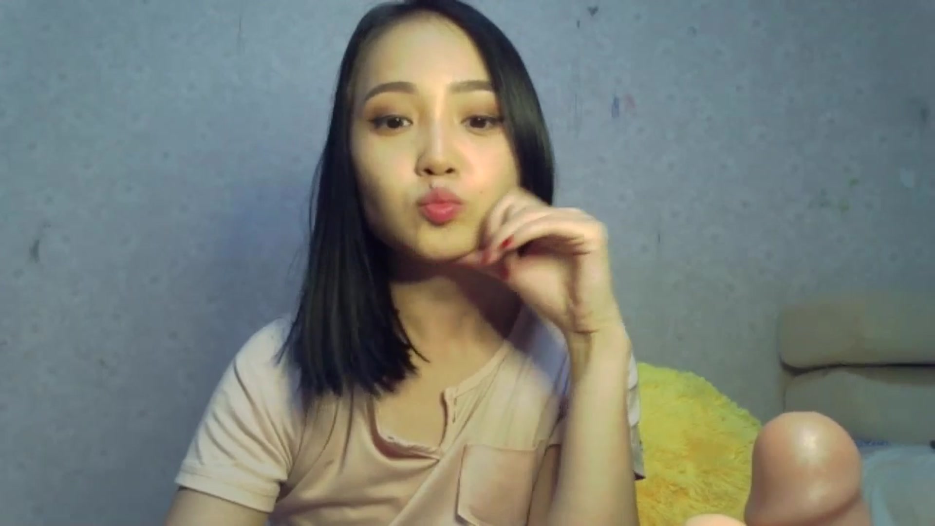 Gallery image thumbnail from Cute_TinyAni's myfreecams stream on, 10/18/2024, 13:26 image 14 of 20