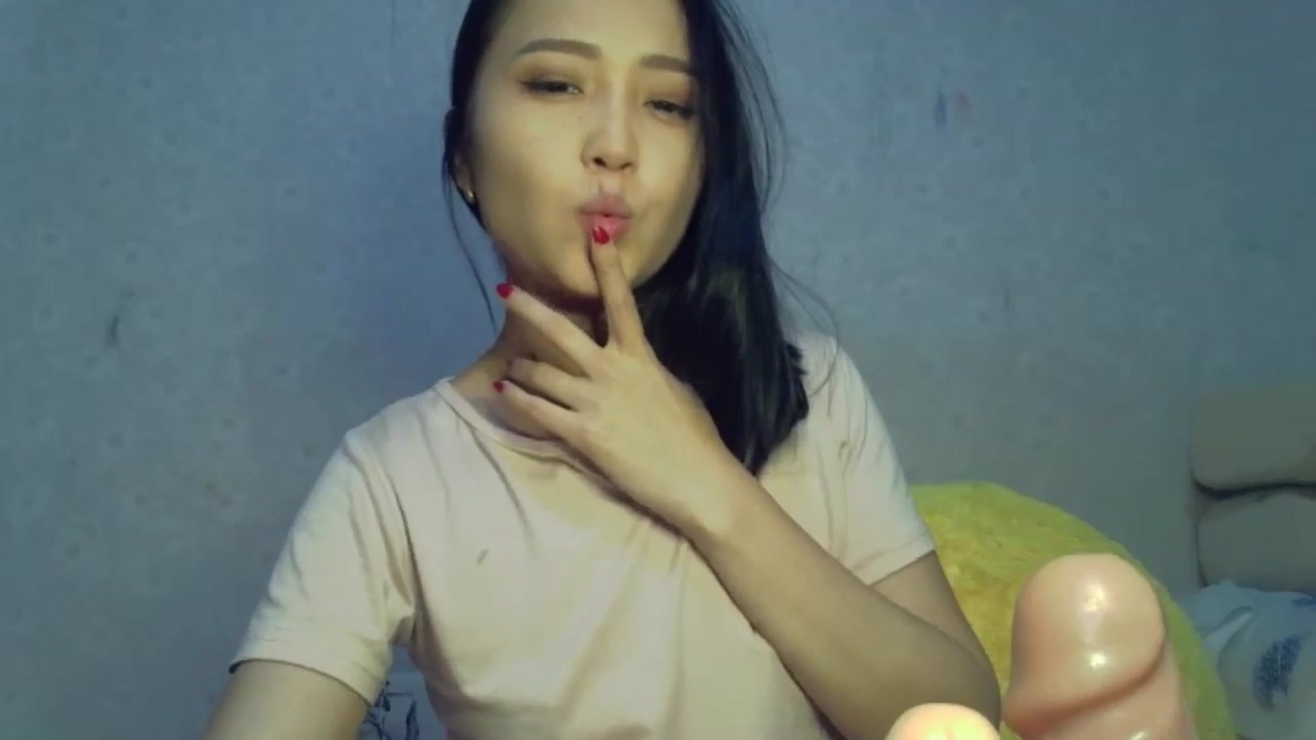 Gallery image thumbnail from Cute_TinyAni's myfreecams stream on, 10/18/2024, 16:11 image 12 of 20