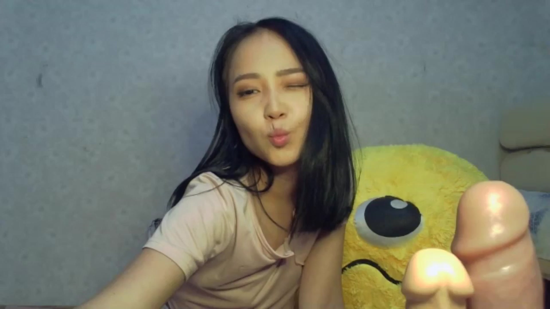 Gallery image thumbnail from Cute_TinyAni's myfreecams stream on, 10/18/2024, 16:11 image 6 of 20