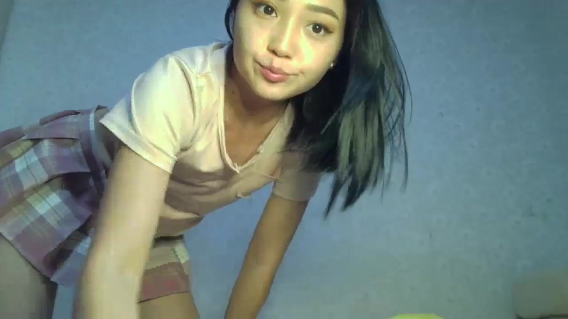 Gallery image thumbnail from Cute_TinyAni's myfreecams stream on, 10/18/2024, 17:15 image 14 of 20