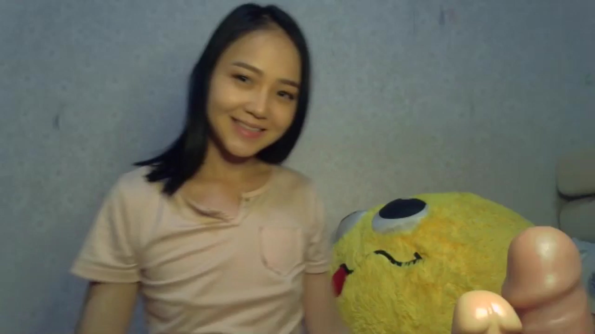 Gallery image thumbnail from Cute_TinyAni's myfreecams stream on, 10/18/2024, 17:15 image 1 of 20