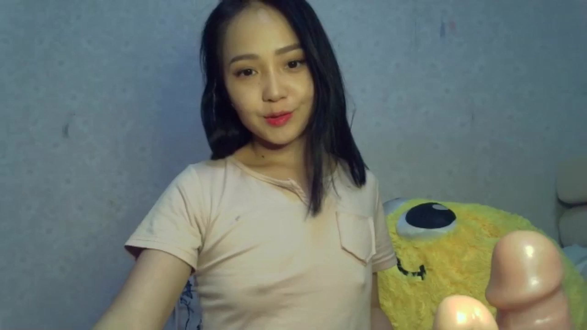 Gallery image thumbnail from Cute_TinyAni's myfreecams stream on, 10/18/2024, 18:15 image 18 of 20