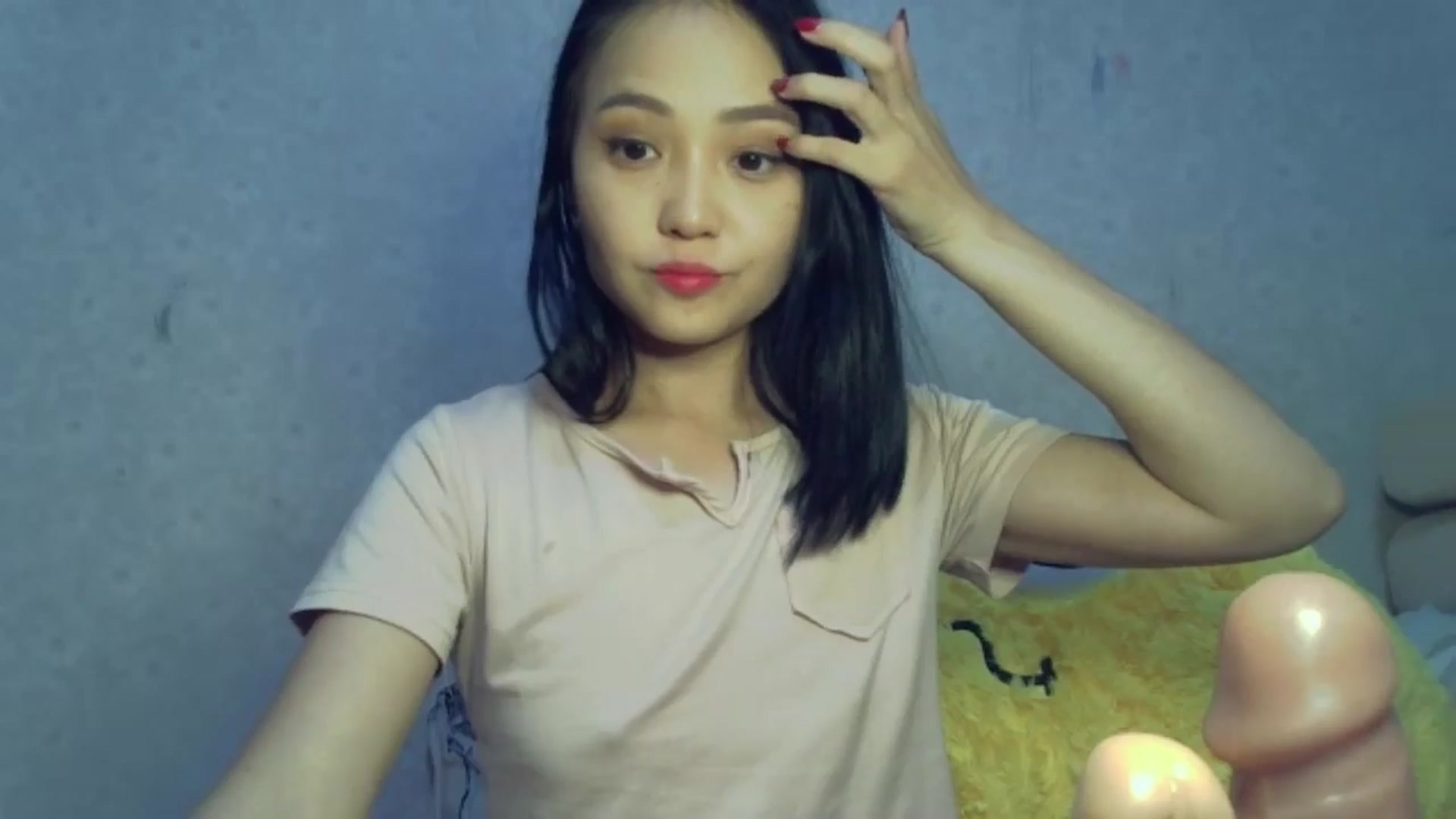 Gallery image thumbnail from Cute_TinyAni's myfreecams stream on, 10/18/2024, 18:15 image 20 of 20