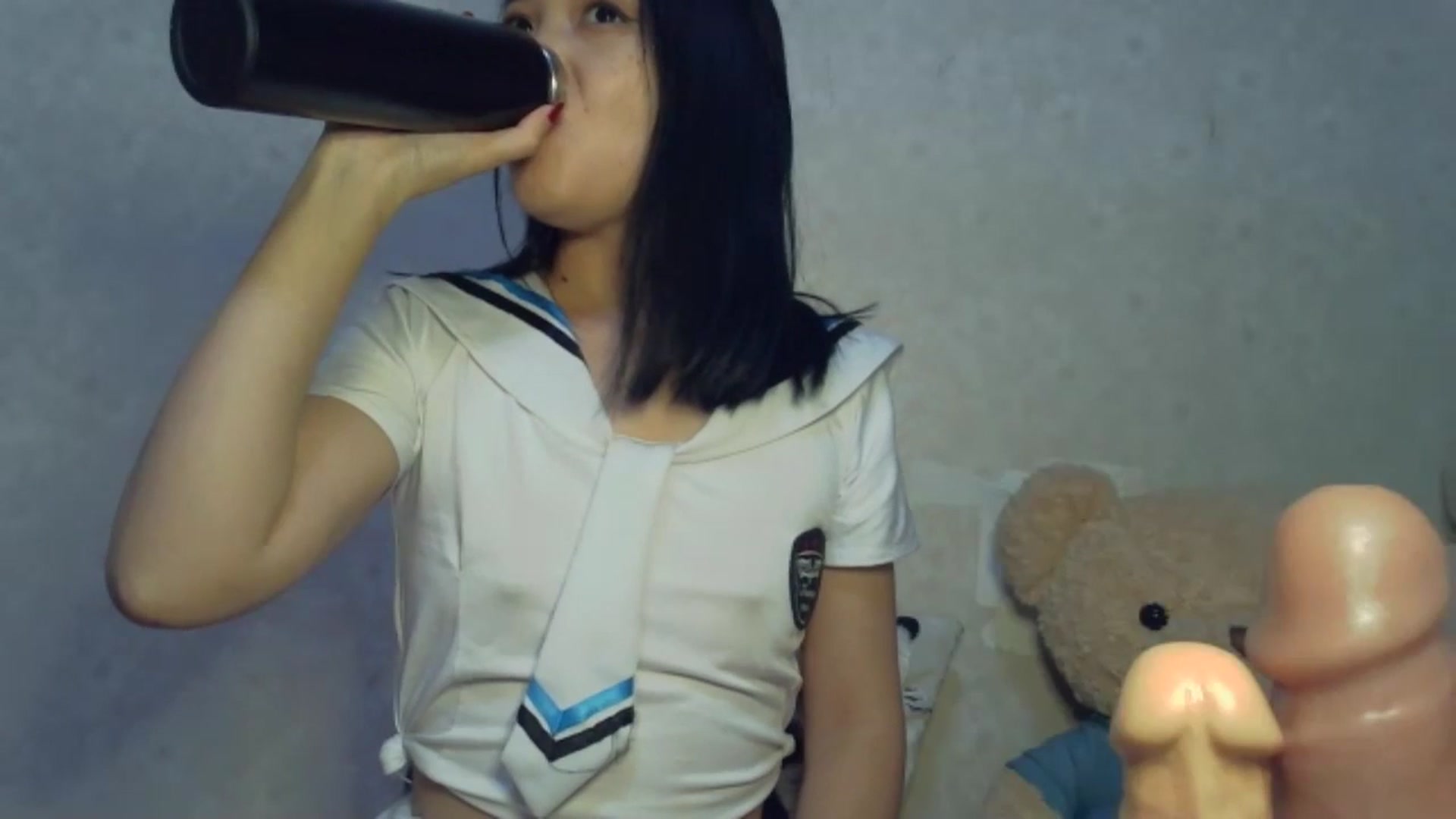 Gallery image thumbnail from Cute_TinyAni's myfreecams stream on, 10/19/2024, 12:15 image 19 of 20