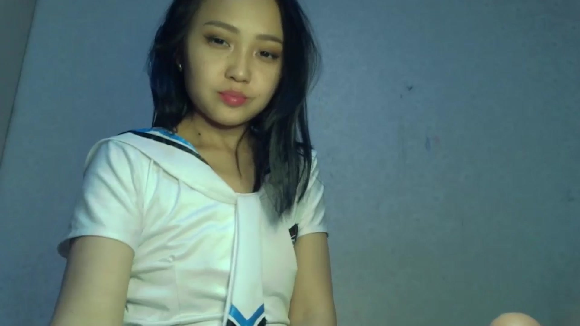 Gallery image thumbnail from Cute_TinyAni's myfreecams stream on, 10/19/2024, 12:15 image 15 of 20