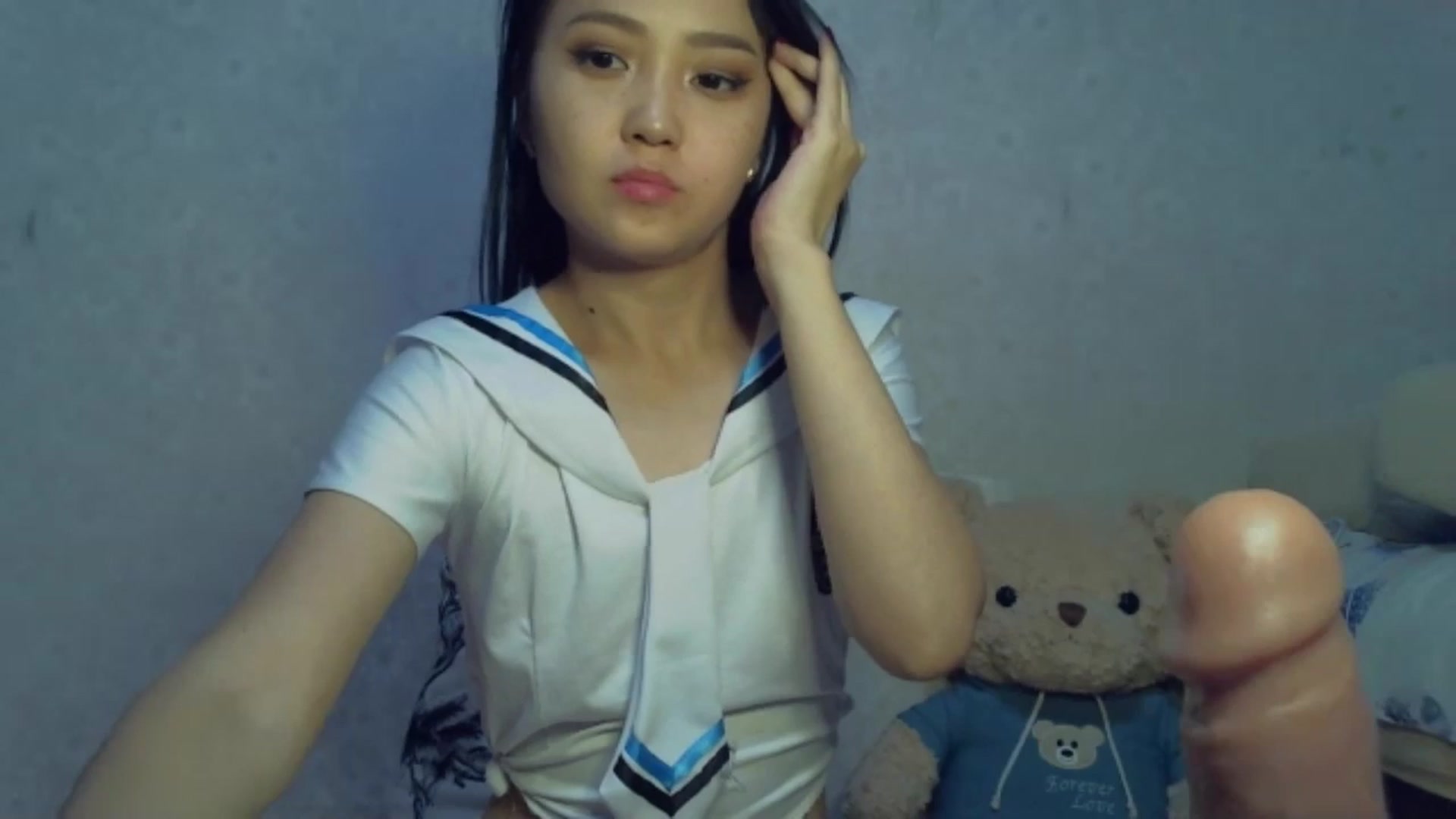 Gallery image thumbnail from Cute_TinyAni's myfreecams stream on, 10/19/2024, 13:20 image 7 of 20