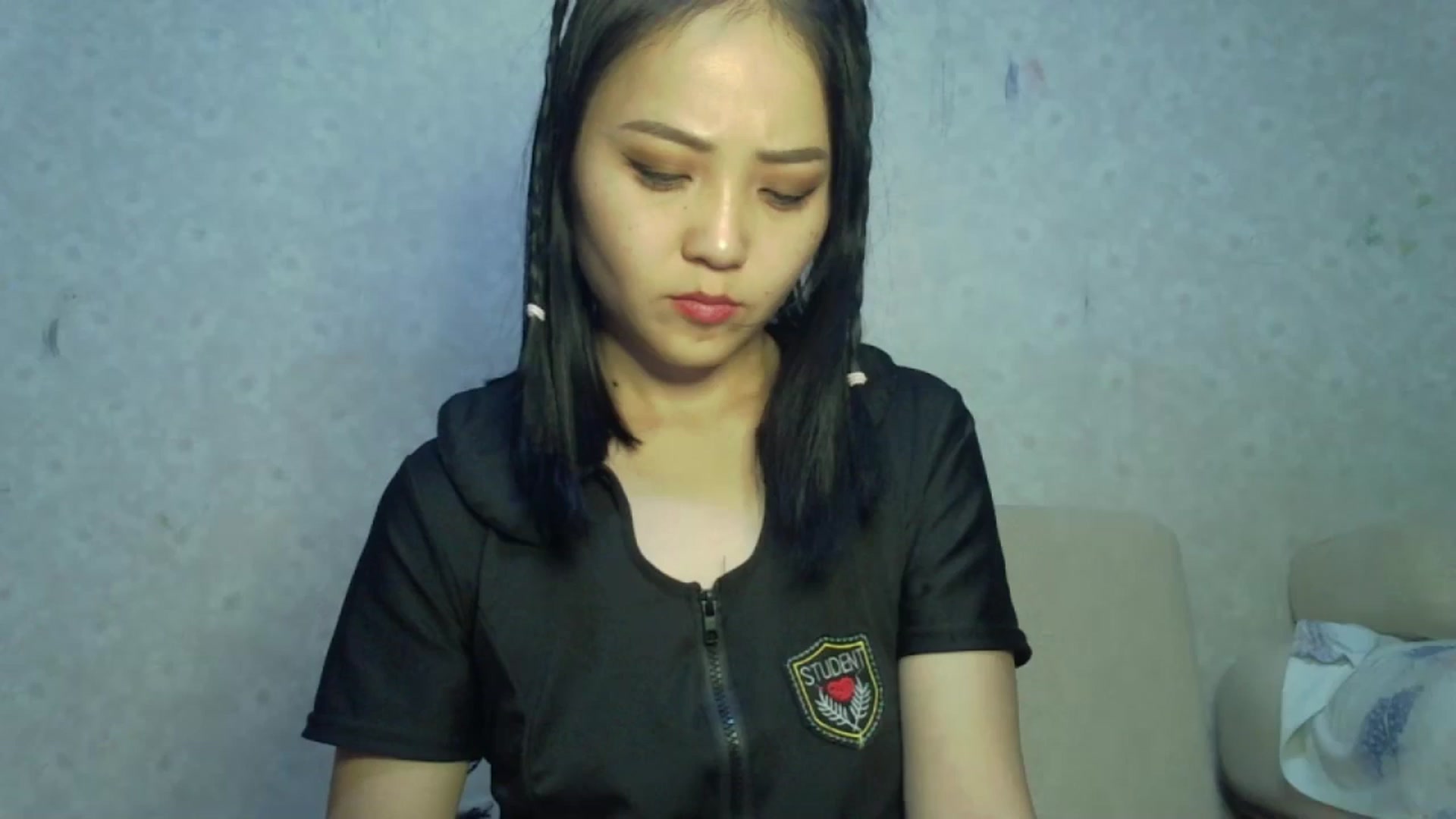 Gallery image thumbnail from Cute_TinyAni's myfreecams stream on, 10/19/2024, 17:29 image 18 of 20