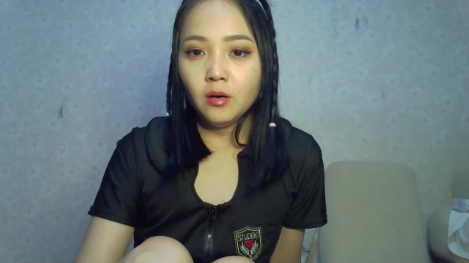 Gallery image thumbnail from Cute_TinyAni's myfreecams stream on, 10/19/2024, 18:08 image 1 of 20