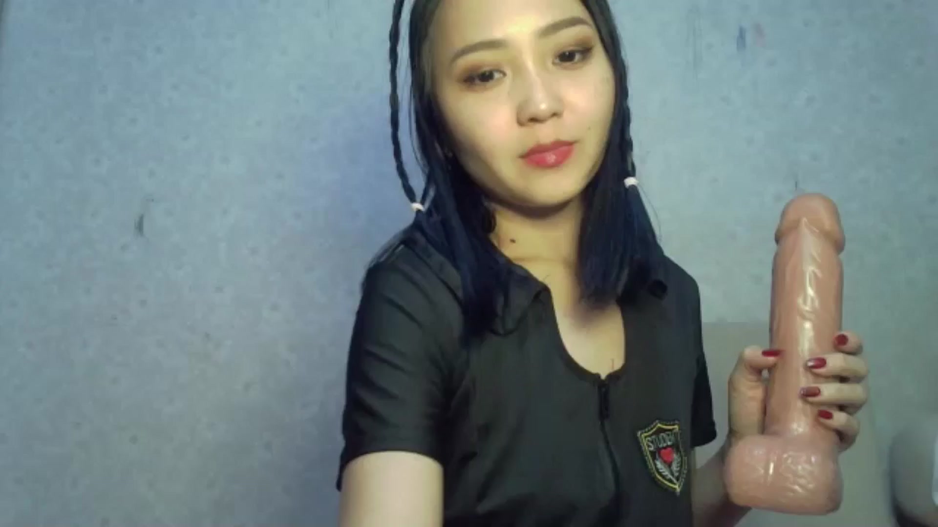 Gallery image thumbnail from Cute_TinyAni's myfreecams stream on, 10/19/2024, 18:08 image 16 of 20