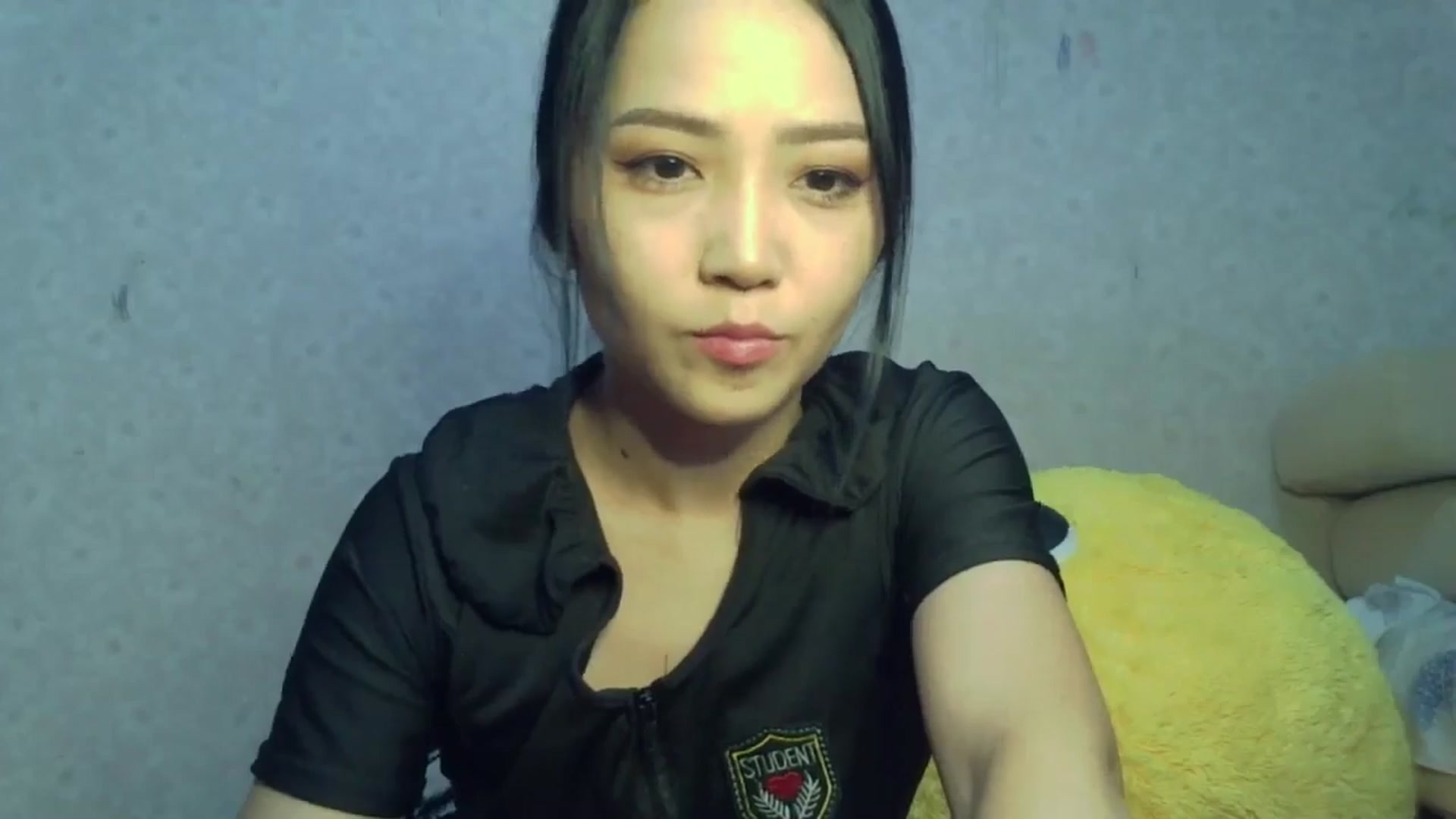 Gallery image thumbnail from Cute_TinyAni's myfreecams stream on, 10/20/2024, 07:46 image 14 of 20
