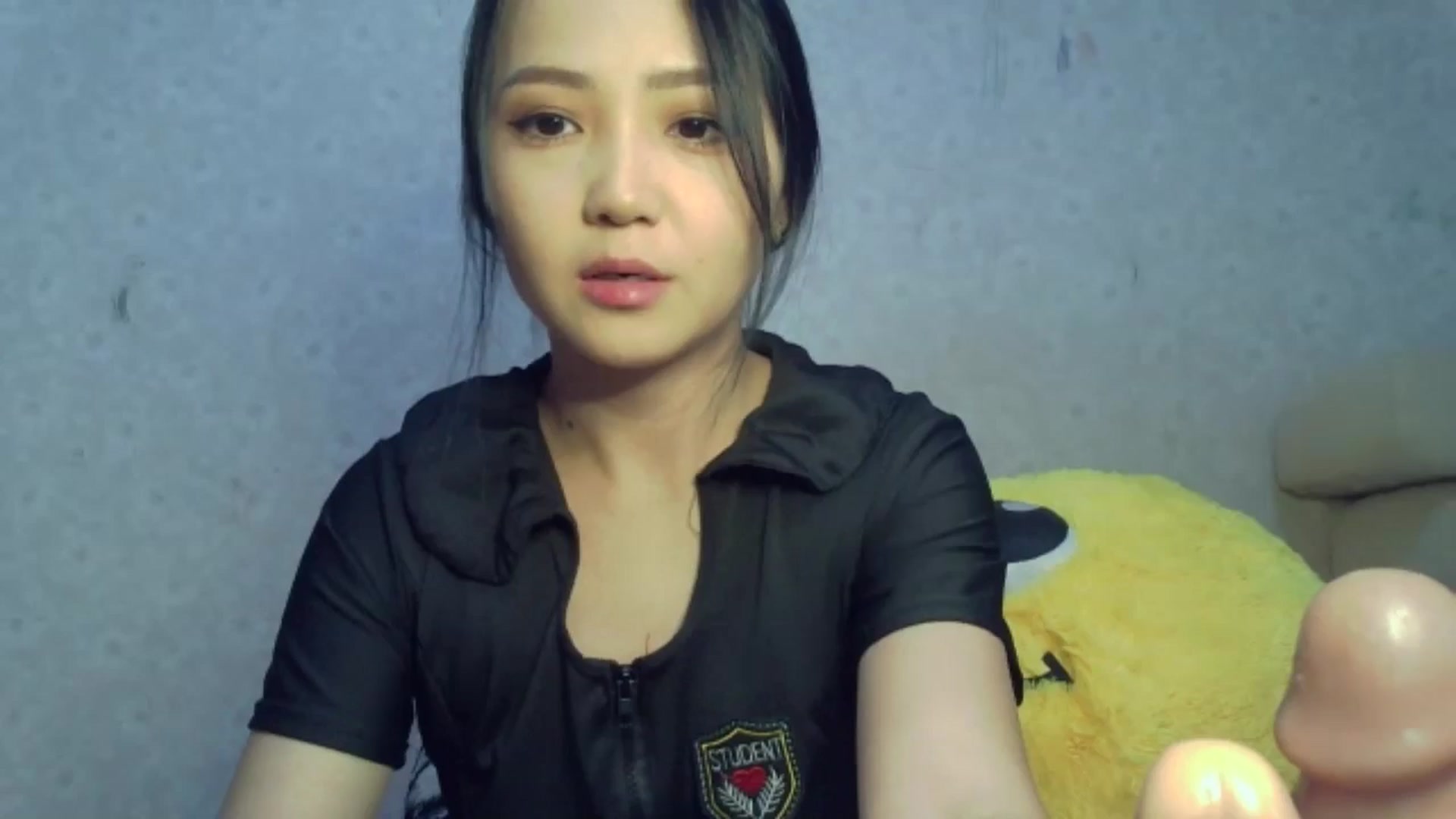 Gallery image thumbnail from Cute_TinyAni's myfreecams stream on, 10/20/2024, 07:46 image 12 of 20