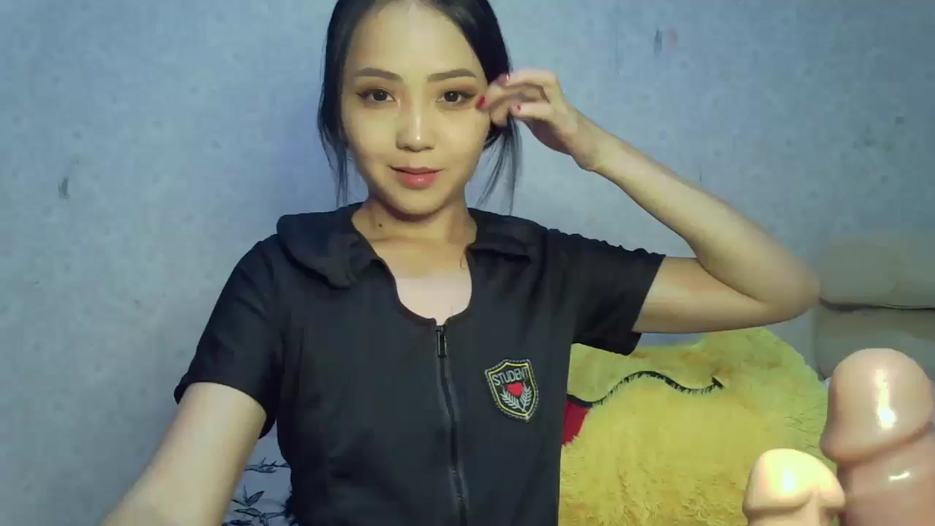 Gallery image thumbnail from Cute_TinyAni's myfreecams stream on, 10/20/2024, 17:54 image 11 of 20