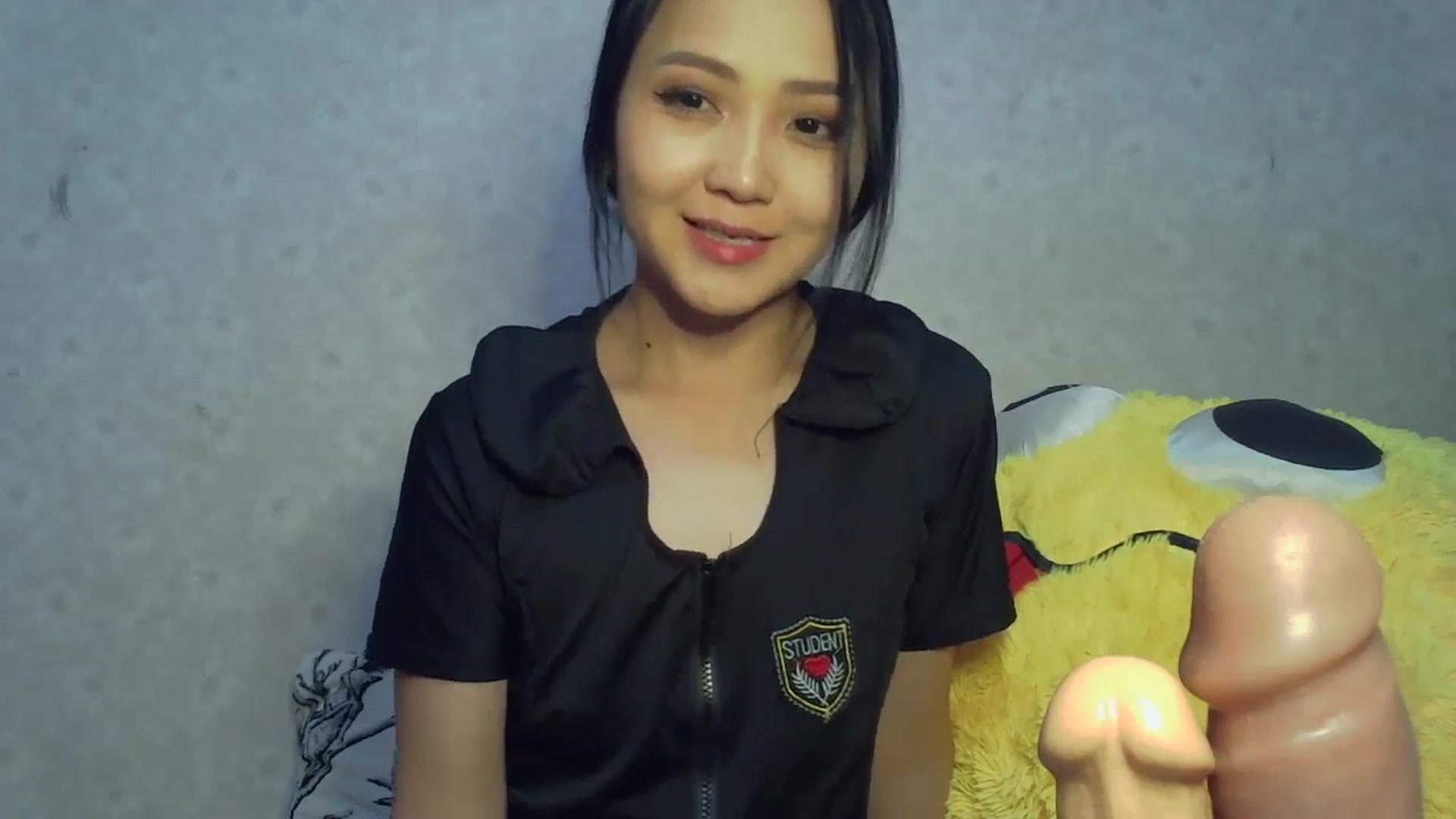 Gallery image thumbnail from Cute_TinyAni's myfreecams stream on, 10/20/2024, 18:49 image 3 of 20
