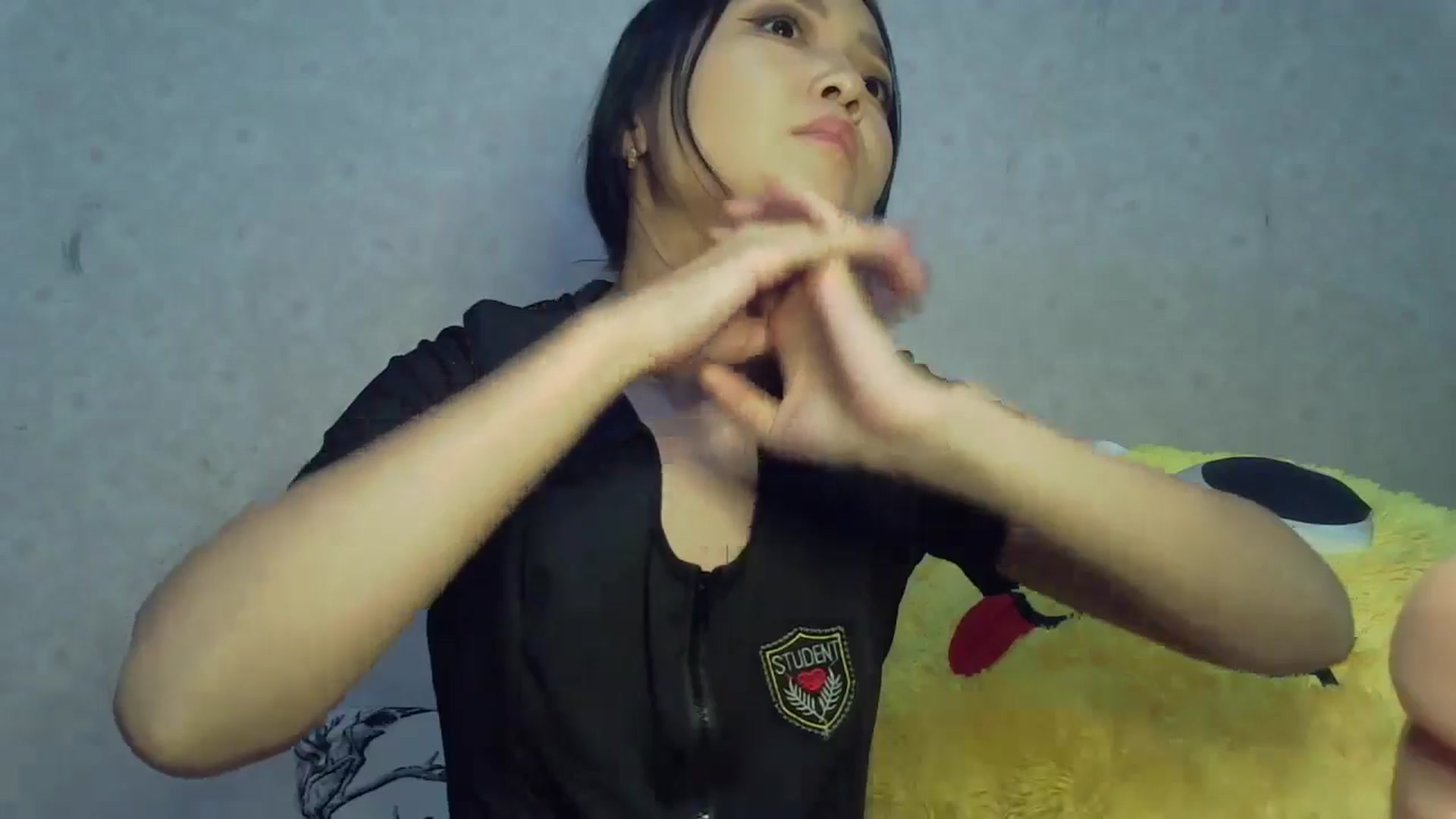 Gallery image thumbnail from Cute_TinyAni's myfreecams stream on, 10/20/2024, 18:49 image 14 of 20