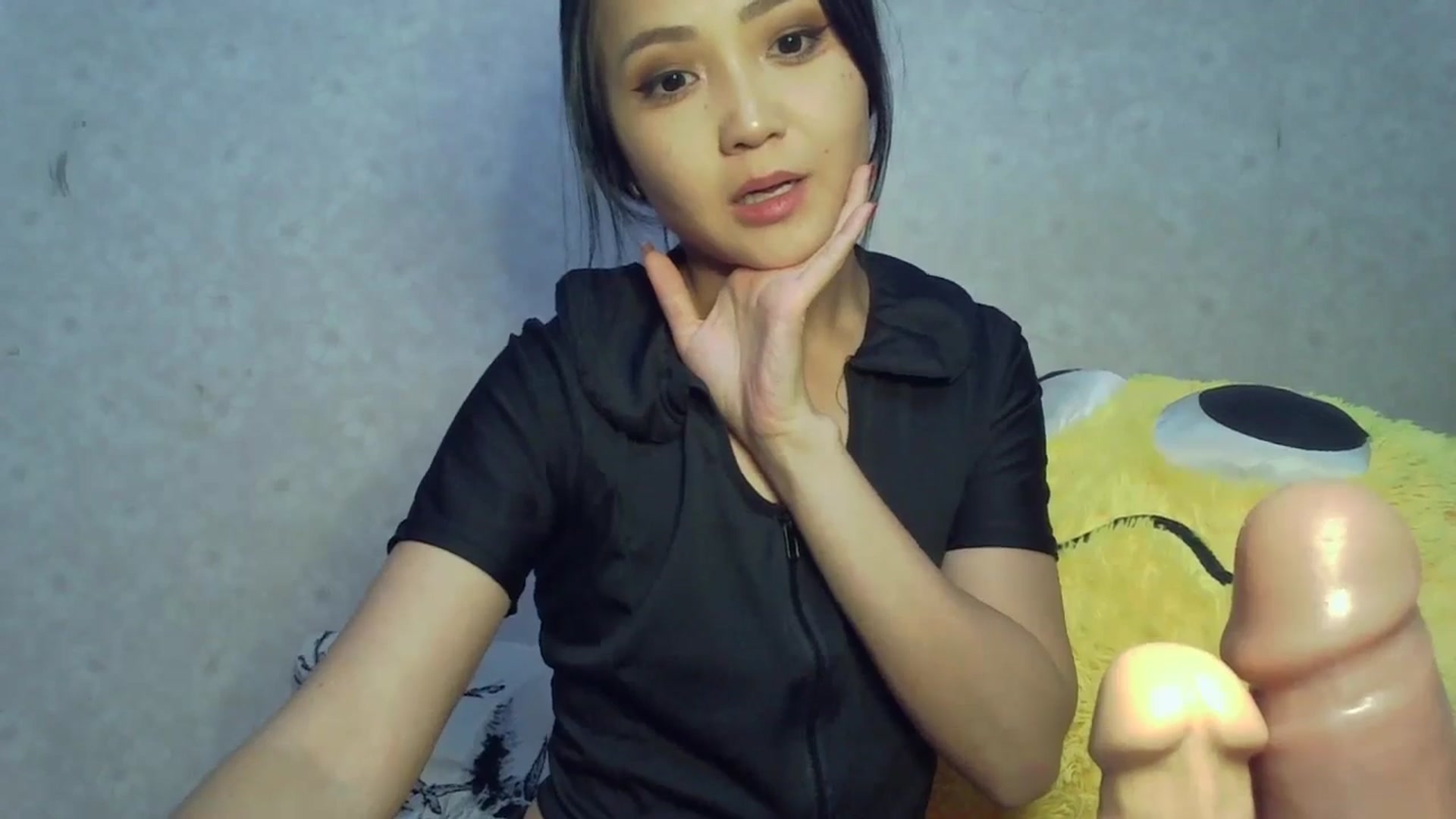 Gallery image thumbnail from Cute_TinyAni's myfreecams stream on, 10/20/2024, 18:49 image 7 of 20