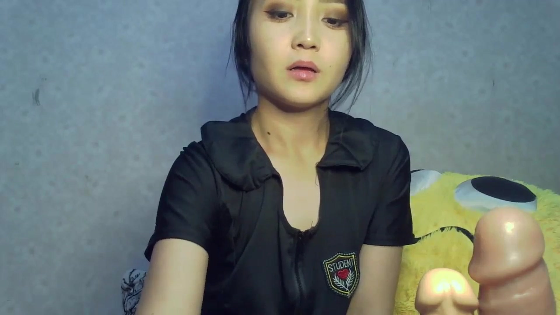 Gallery image thumbnail from Cute_TinyAni's myfreecams stream on, 10/20/2024, 18:49 image 19 of 20