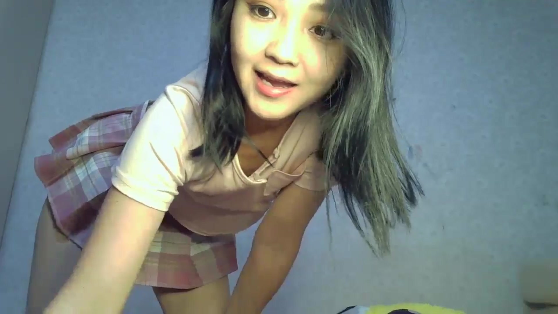 Gallery image thumbnail from Cute_TinyAni's myfreecams stream on, 10/21/2024, 12:37 image 4 of 20