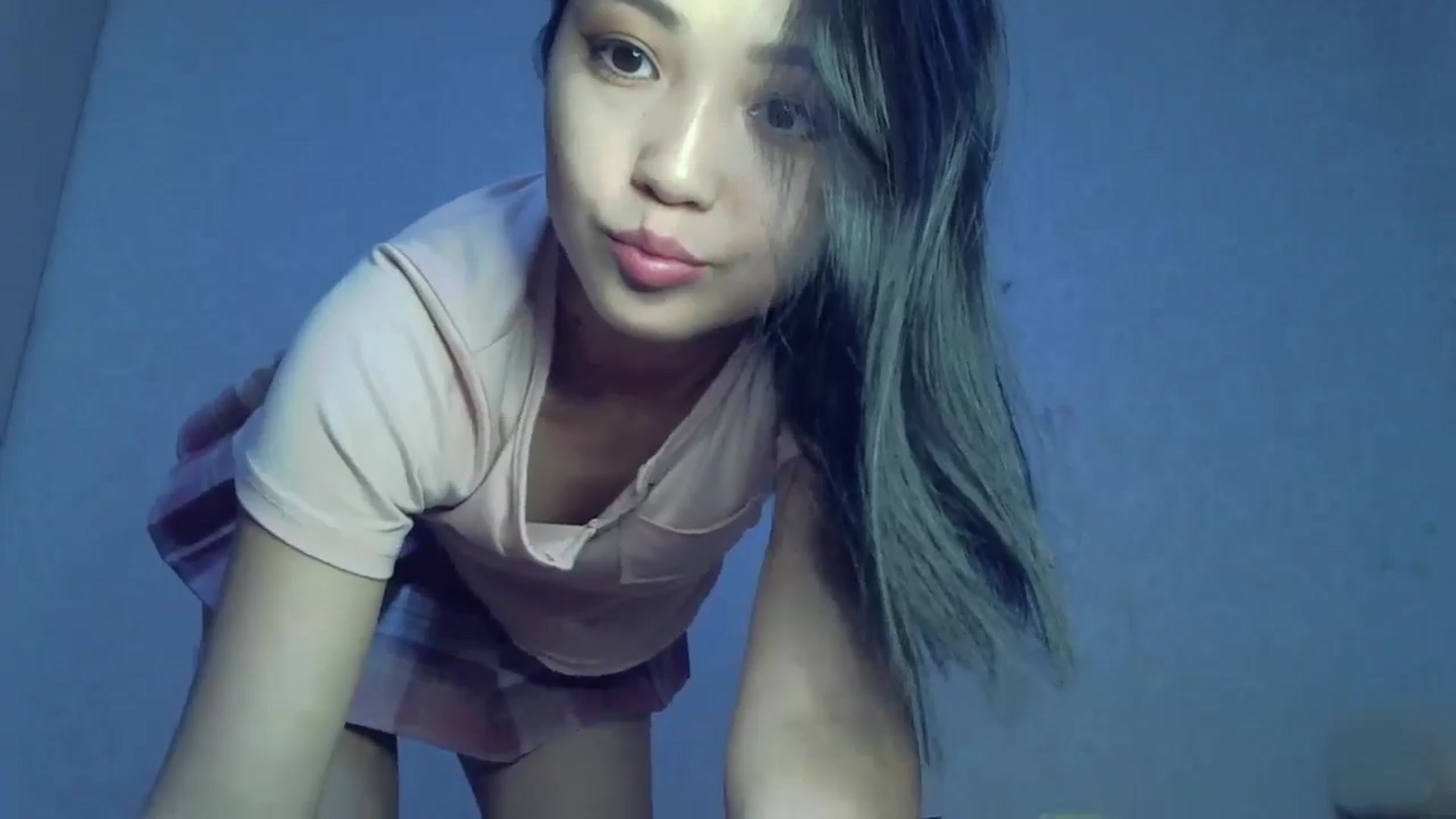 Gallery image thumbnail from Cute_TinyAni's myfreecams stream on, 10/21/2024, 13:01 image 16 of 20